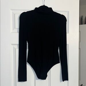 ReoRia Elegant Black bodysuit